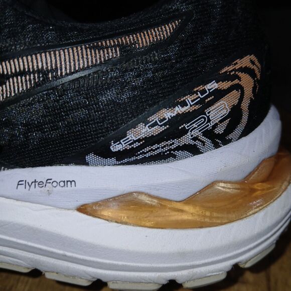 WOMEN'S ASICS GEL-CUMULUS 23 Black Rose Gold Running Shoes Sneakers Size US 7 - Picture 12 of 16